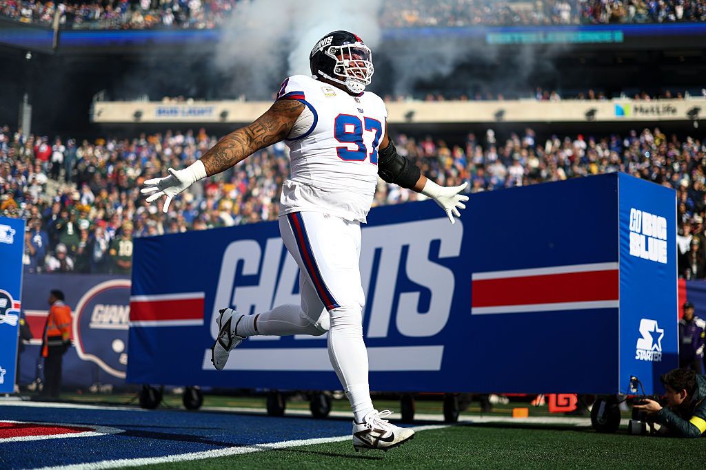 NFL Execs Point to Green Bay Packers as Logical Suitor for Dexter Lawrence